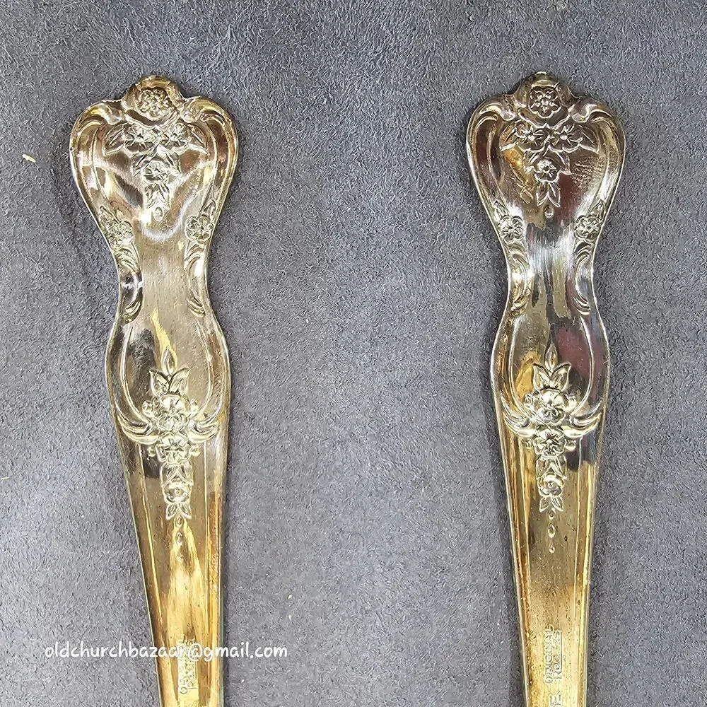 2pcs WM Rogers Extra Plate Magnolia Inspiration Lot Of 2 Serving Spoons